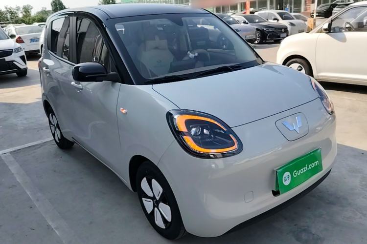 Used Wuling Hongguang MINIEV 2025 Four-Door Version Zhenxiang+ Edition Front Right 45 Deg