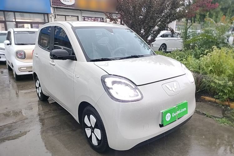 Used Wuling Hongguang MINIEV 2025 Four-Door Version Advanced Edition Front Right 45 Deg