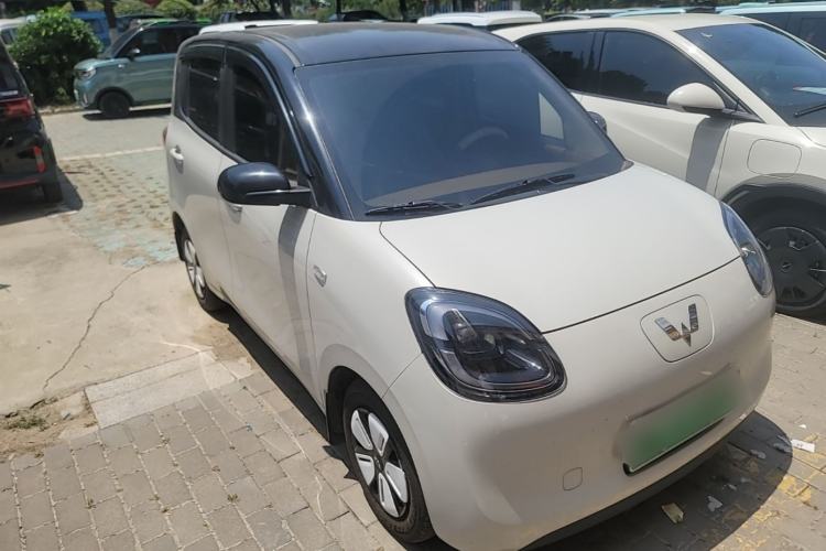 Used Wuling Hongguang MINIEV 2025 Four-Door Version Advanced Edition Front Right 45 Deg
