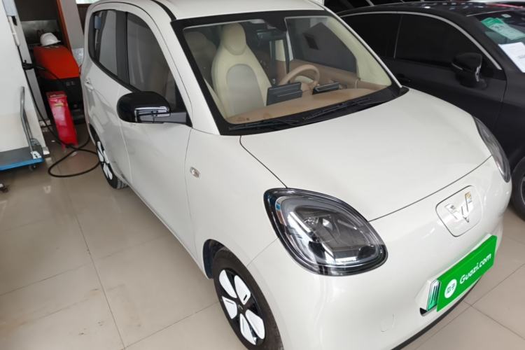 Used Wuling Hongguang MINIEV 2025 Four-Door Version Advanced Edition Front Right 45 Deg