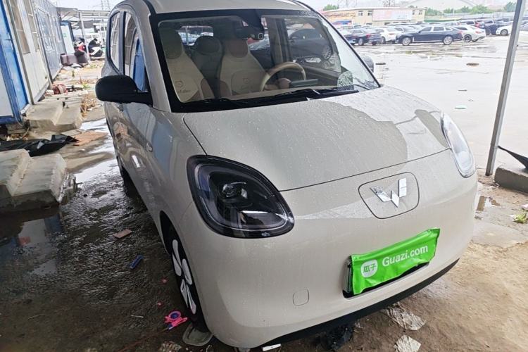 Used Wuling Hongguang MINIEV 2025 Four-Door Version Advanced Edition Front Right 45 Deg