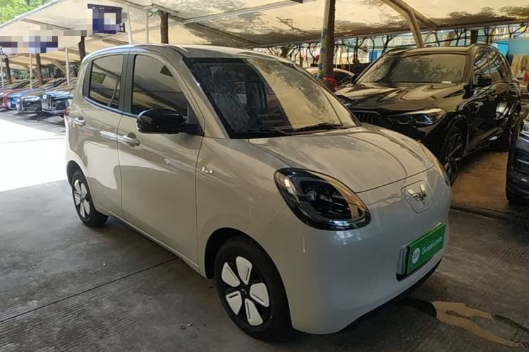 Used Wuling Hongguang MINIEV 2025 Four-Door Version Advanced Edition Front Right 45 Deg