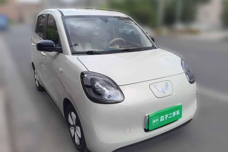 Used Wuling Hongguang MINIEV 2025 Four-Door Version Advanced Edition Front Right 45 Deg