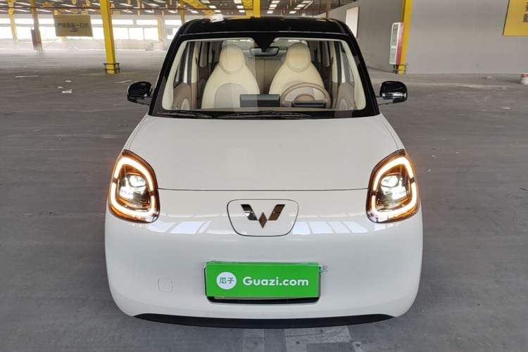 Used Wuling Hongguang MINIEV 2025 Four-Door Version Zhenxiang+ Edition Front