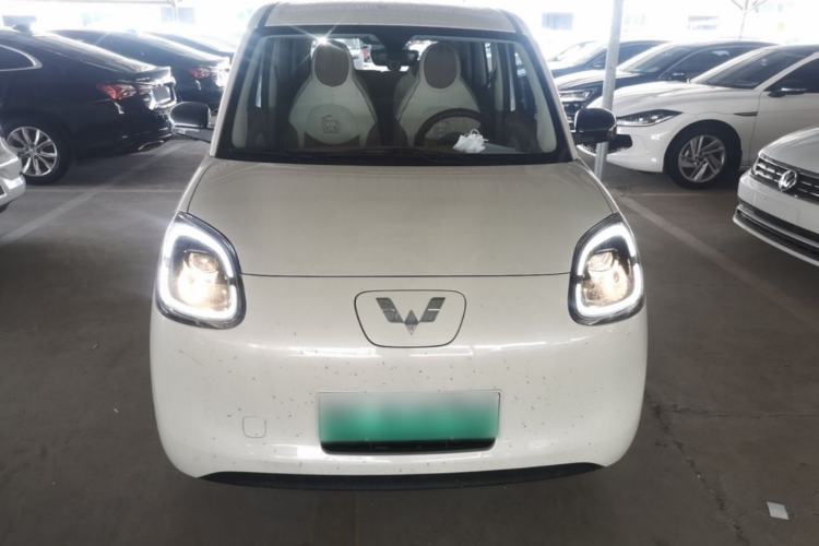 Used Wuling Hongguang MINIEV 2025 Four-Door Version Advanced Edition Front