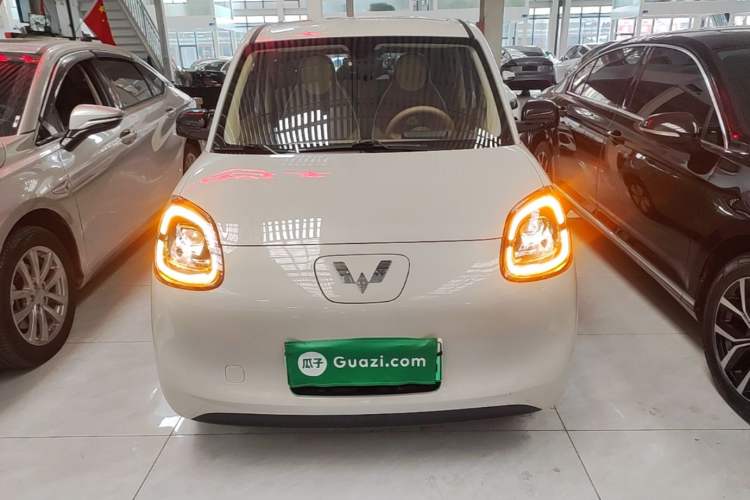 Used Wuling Hongguang MINIEV 2025 Four-Door Version Advanced Edition Front