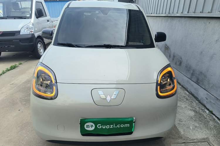 Used Wuling Hongguang MINIEV 2025 Four-Door Version Advanced Edition Front