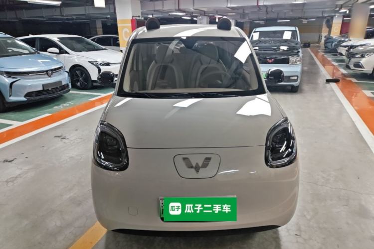 Used Wuling Hongguang MINIEV 2025 Four-Door Version Advanced Edition Front