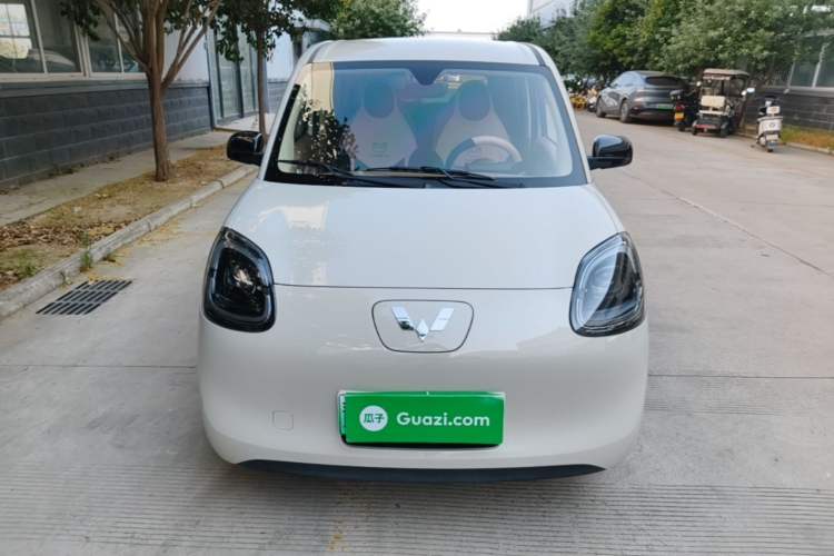 Used Wuling Hongguang MINIEV 2025 Four-Door Version Advanced Edition Front