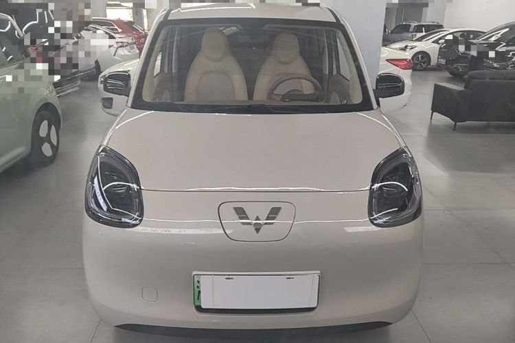 Used Wuling Hongguang MINIEV 2025 Four-Door Version Premium Edition Front