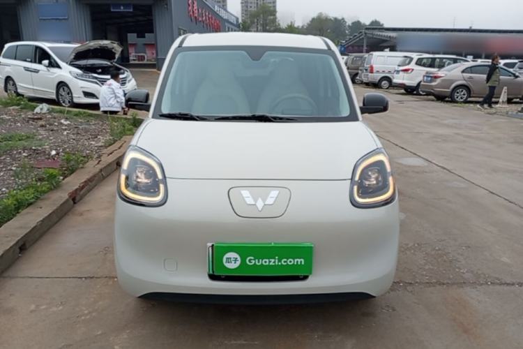 Used Wuling Hongguang MINIEV 2025 Four-Door Version Advanced Edition Front
