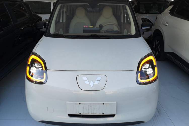 Used Wuling Hongguang MINIEV 2025 Four-Door Version Zhenxiang+ Edition Front