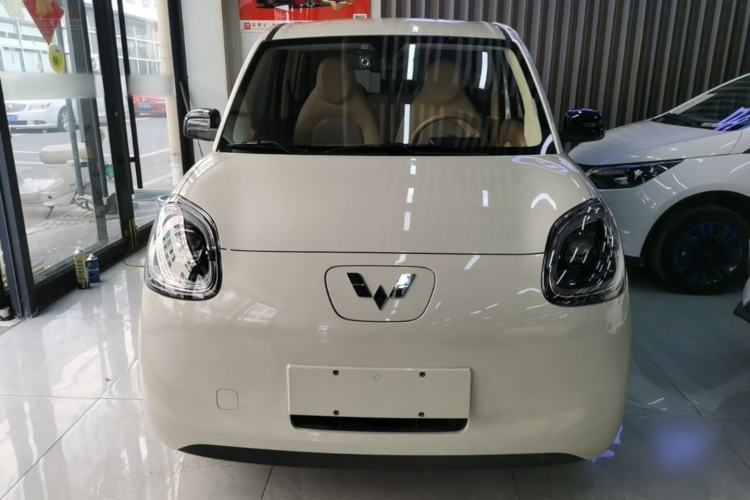 Used Wuling Hongguang MINIEV 2025 Four-Door Version Advanced Edition Front