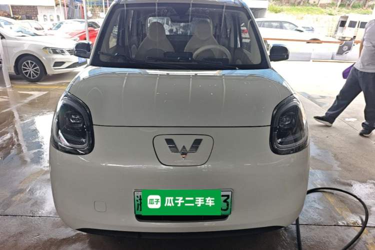 Used Wuling Hongguang MINIEV 2025 Four-Door Version Advanced Edition Front