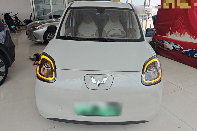 Used Wuling Hongguang MINIEV 2025 Four-Door Version Advanced Edition Front