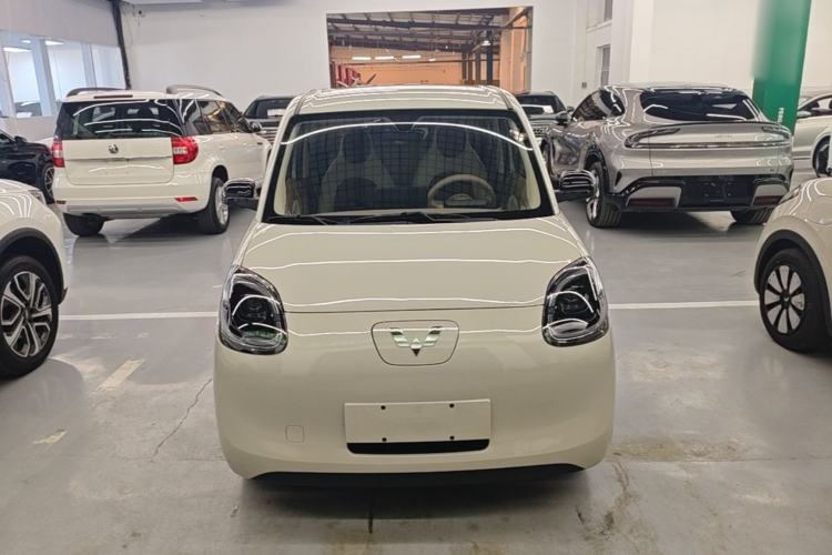 Used Wuling Hongguang MINIEV 2025 Four-Door Version Advanced Edition Front