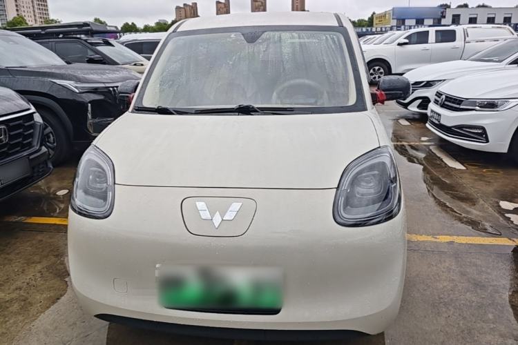 Used Wuling Hongguang MINIEV 2025 Four-Door Version Advanced Edition Front