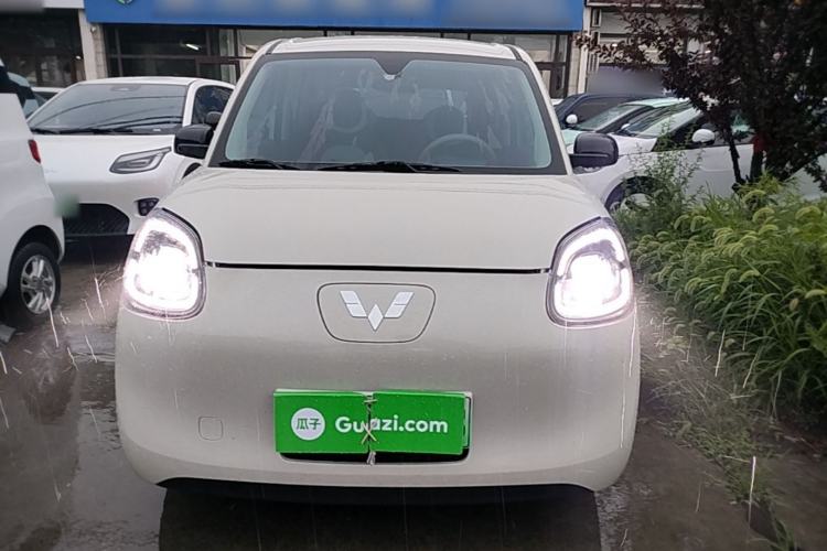 Used Wuling Hongguang MINIEV 2025 Four-Door Version Advanced Edition Front