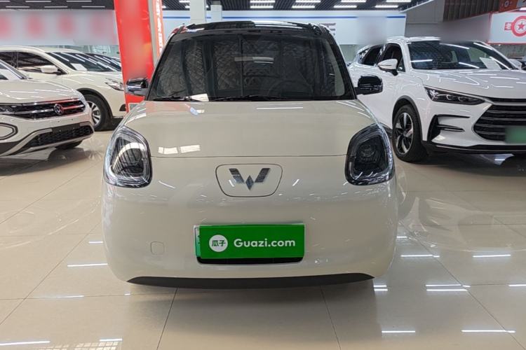 Used Wuling Hongguang MINIEV 2025 Four-Door Version Advanced Edition Front