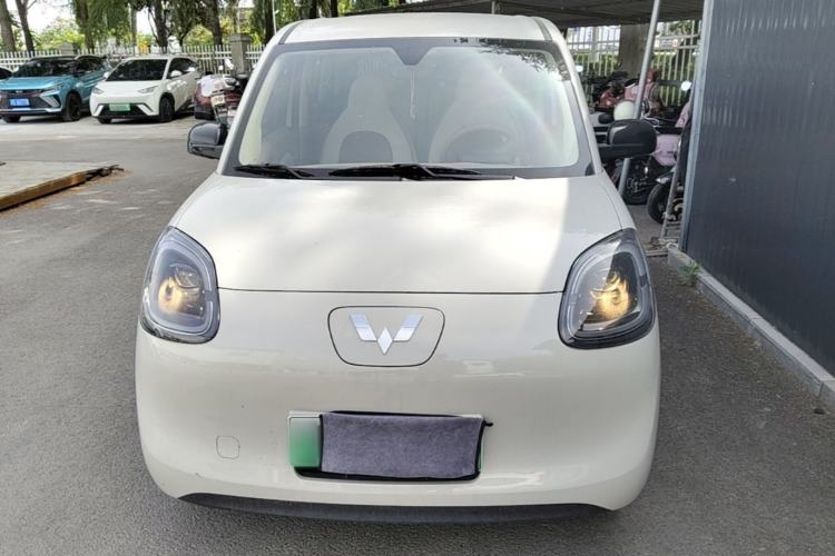 Used Wuling Hongguang MINIEV 2025 Four-Door Version Advanced Edition Front