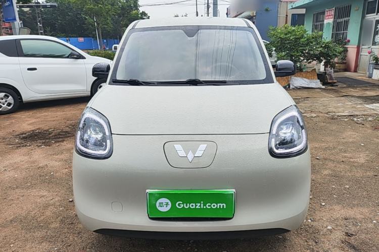 Used Wuling Hongguang MINIEV 2025 Four-Door Version Advanced Edition Front