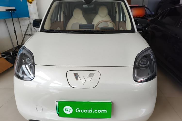 Used Wuling Hongguang MINIEV 2025 Four-Door Version Advanced Edition Front