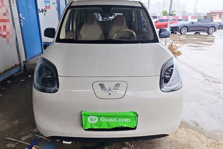 Used Wuling Hongguang MINIEV 2025 Four-Door Version Advanced Edition Front