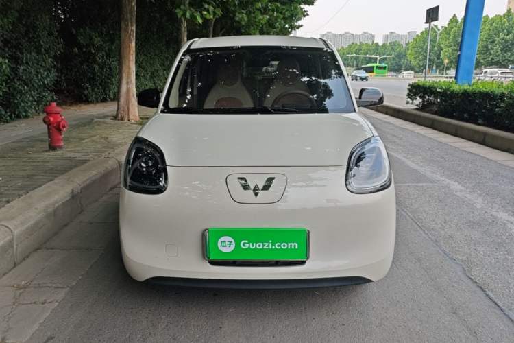 Used Wuling Hongguang MINIEV 2025 Four-Door Version Advanced Edition Front