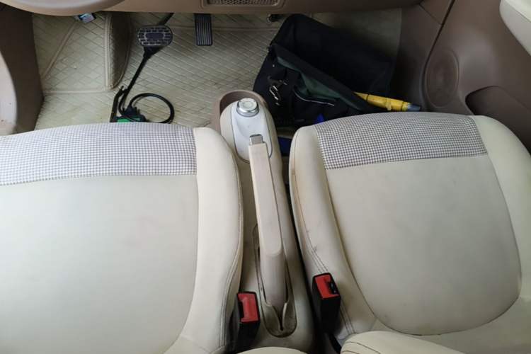 Used Wuling Hongguang MINIEV 2025 Four-Door Version Advanced Edition Gear Lever