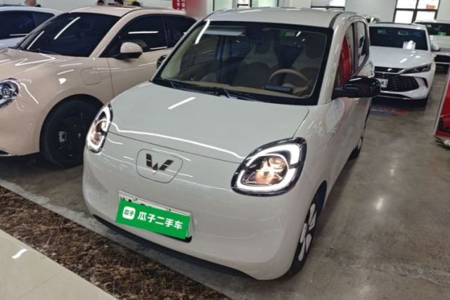 Ojetý Wuling Hongguang MINIEV 2025 Four-Door Version Advanced Edition