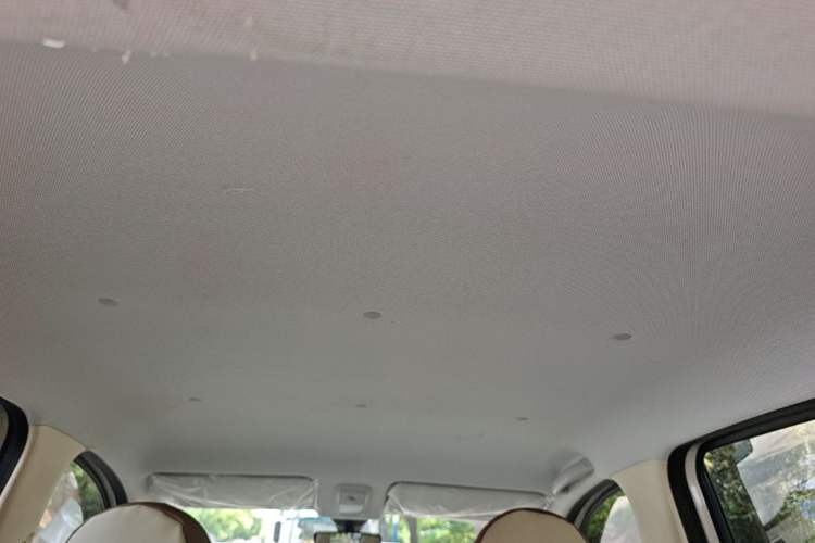 Used Wuling Hongguang MINIEV 2025 Four-Door Version Advanced Edition Headliner