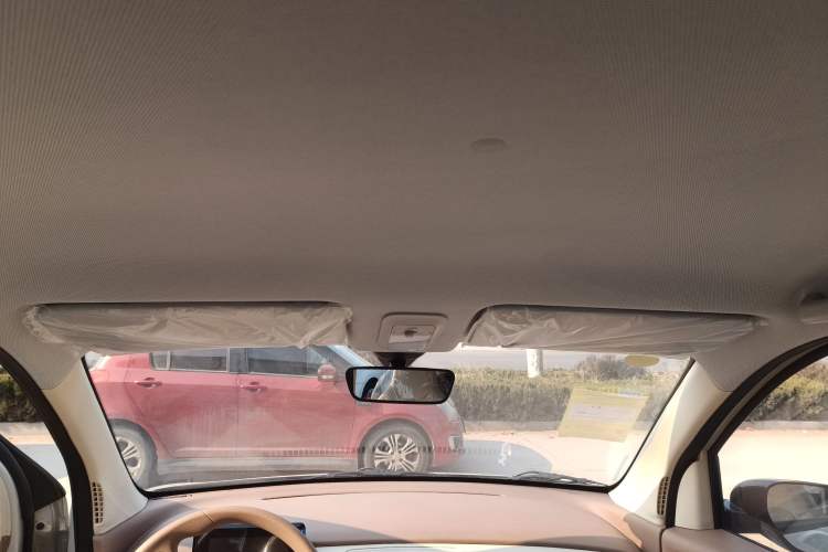 Used Wuling Hongguang MINIEV 2025 Four-Door Version Advanced Edition Headliner