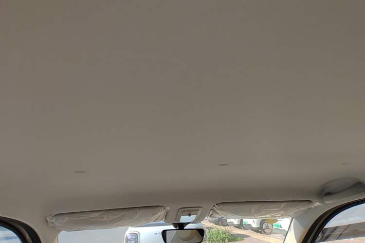Used Wuling Hongguang MINIEV 2025 Four-Door Version Advanced Edition Headliner