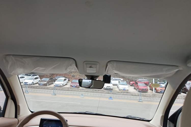 Used Wuling Hongguang MINIEV 2025 Four-Door Version Advanced Edition Headliner