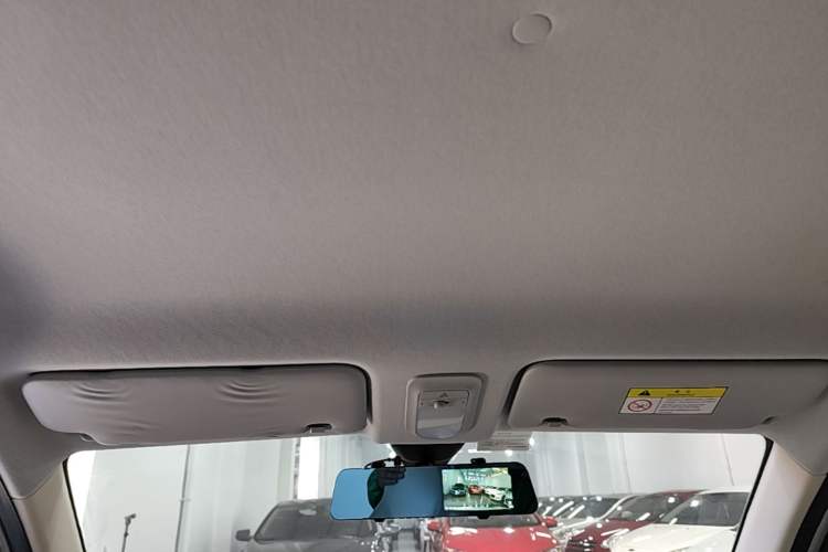 Used Wuling Hongguang MINIEV 2025 Four-Door Version Premium Edition Headliner