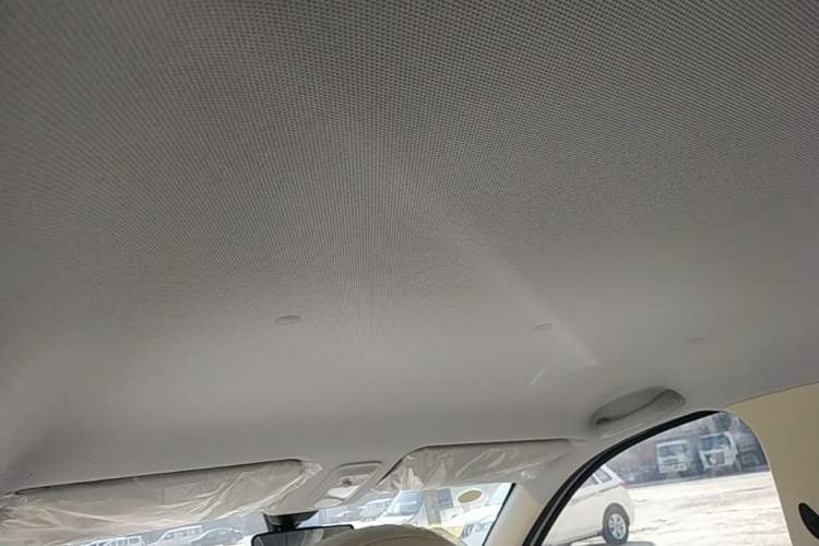 Used Wuling Hongguang MINIEV 2025 Four-Door Version Advanced Edition Headliner