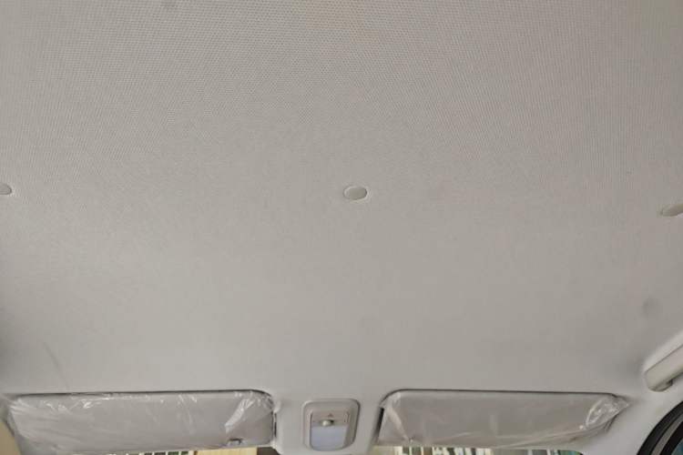Used Wuling Hongguang MINIEV 2025 Four-Door Version Advanced Edition Headliner