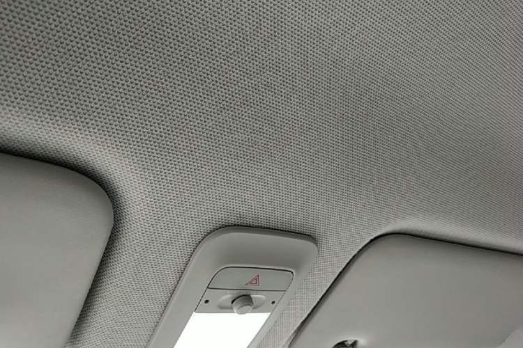 Used Wuling Hongguang MINIEV 2025 Four-Door Version Advanced Edition Headliner