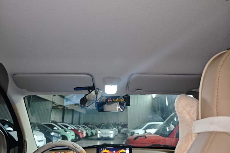 Used Wuling Hongguang MINIEV 2025 Four-Door Version Advanced Edition Headliner