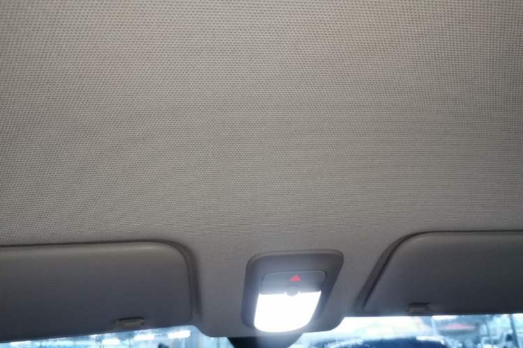 Used Wuling Hongguang MINIEV 2025 Four-Door Version Advanced Edition Headliner