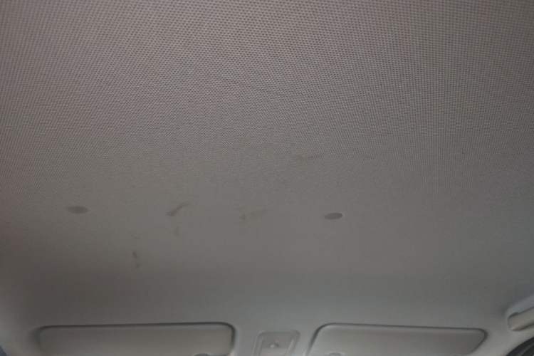 Used Wuling Hongguang MINIEV 2025 Four-Door Version Advanced Edition Headliner