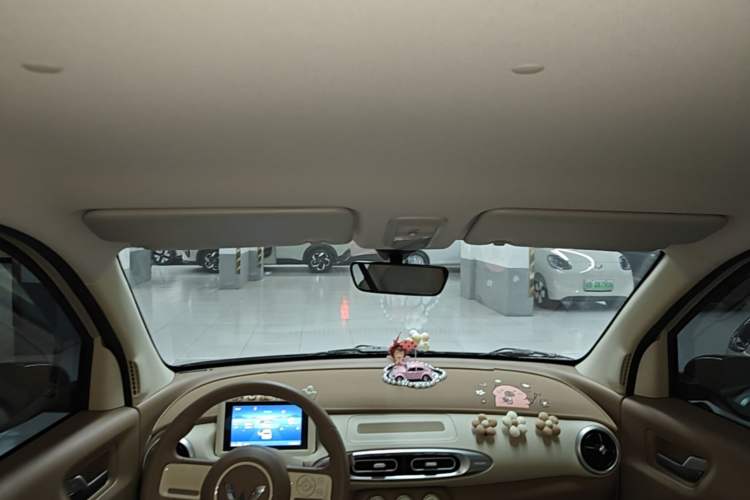 Used Wuling Hongguang MINIEV 2025 Four-Door Version Advanced Edition Headliner