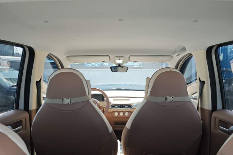 Used Wuling Hongguang MINIEV 2025 Four-Door Version Advanced Edition Headliner