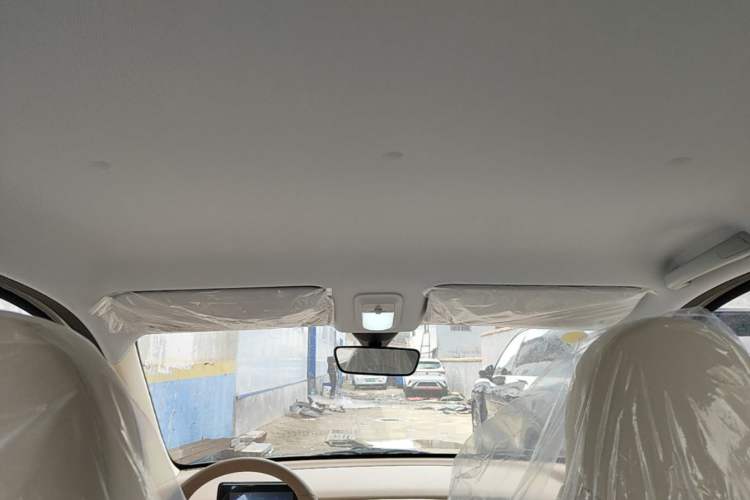 Used Wuling Hongguang MINIEV 2025 Four-Door Version Advanced Edition Headliner