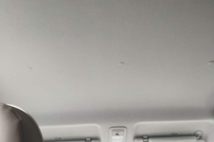 Used Wuling Hongguang MINIEV 2025 Four-Door Version Advanced Edition Headliner