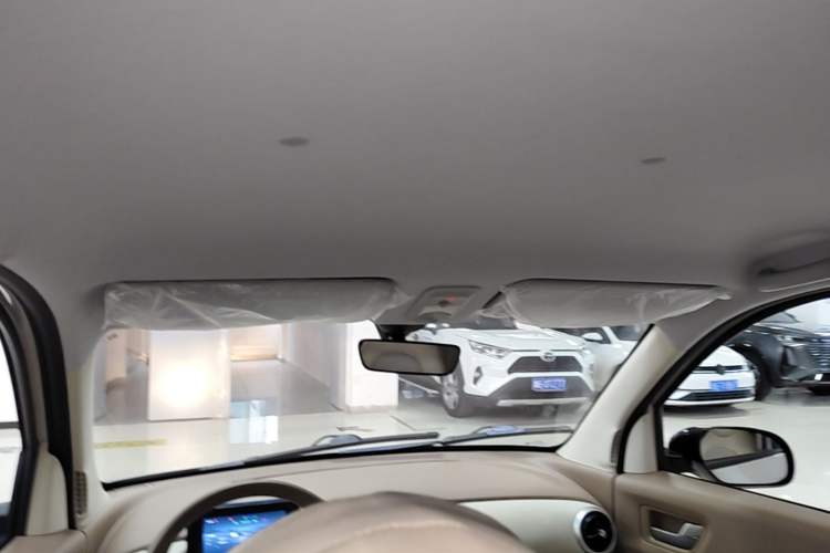 Used Wuling Hongguang MINIEV 2025 Four-Door Version Advanced Edition Headliner