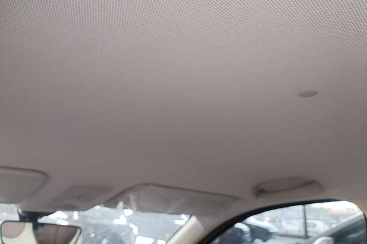 Used Wuling Hongguang MINIEV 2025 Four-Door Version Advanced Edition Headliner