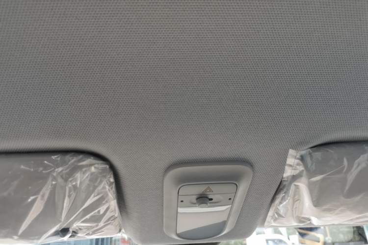 Used Wuling Hongguang MINIEV 2025 Four-Door Version Advanced Edition Headliner