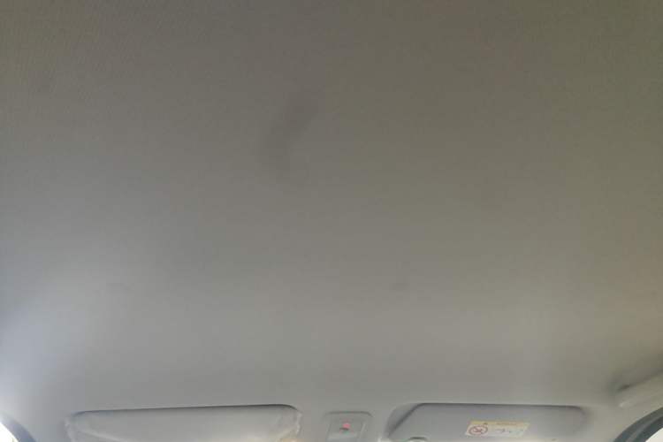 Used Wuling Hongguang MINIEV 2025 Four-Door Version Advanced Edition Headliner