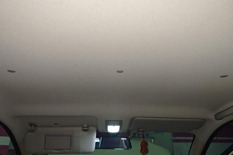 Used Wuling Hongguang MINIEV 2025 Four-Door Version Advanced Edition Headliner